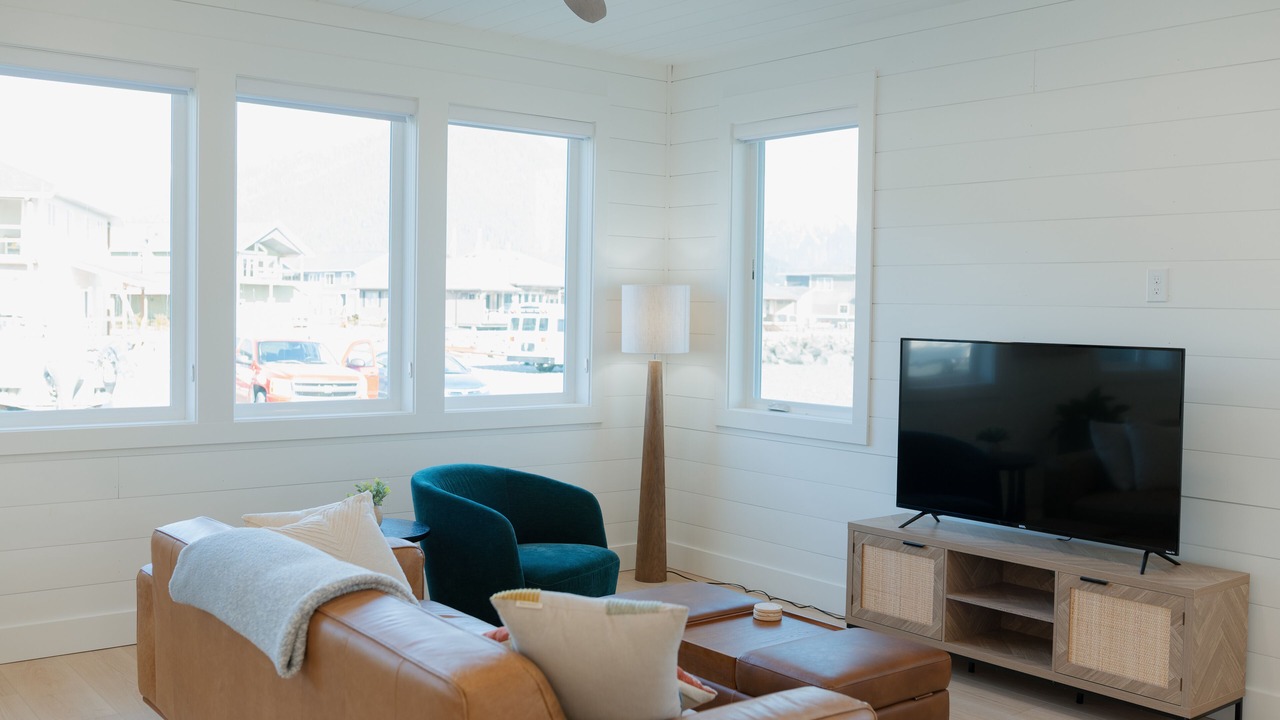 Photo of Livingroom in Sitka