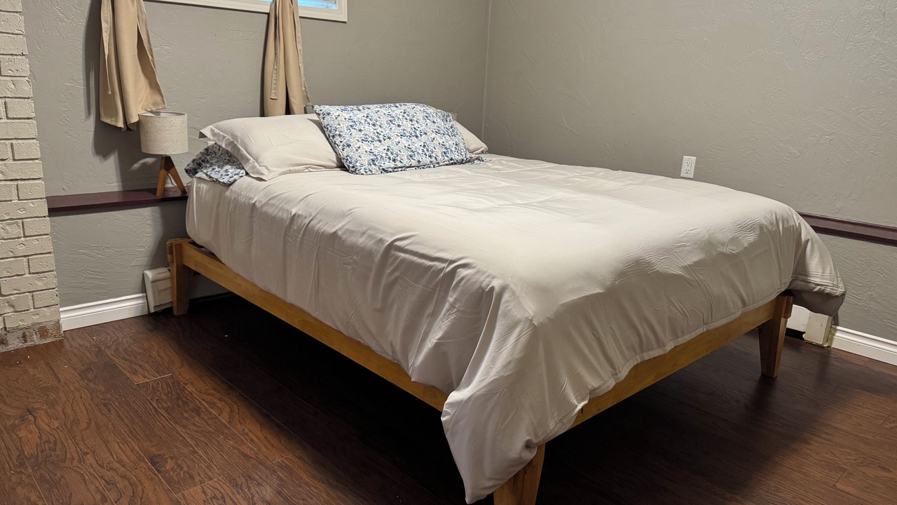 Photo of Bedroom in Mendenhall Valley