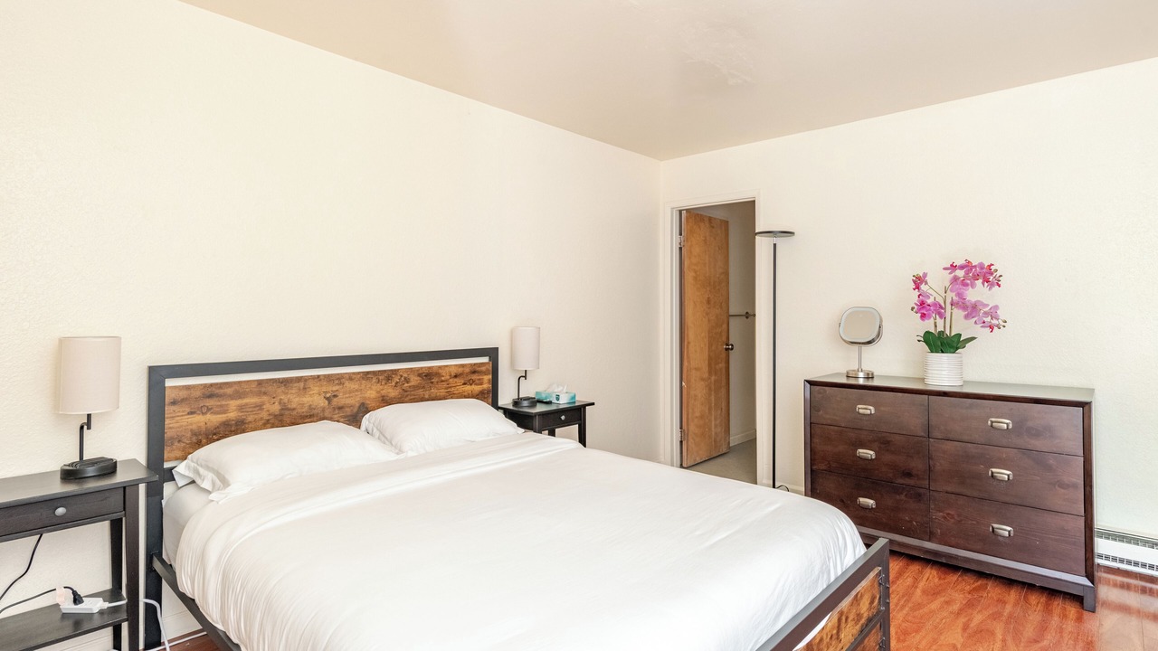 Photo of Bedroom in Albany