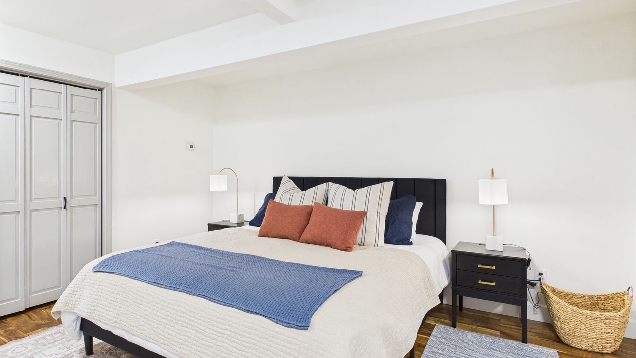 Photo of Bedroom in Juneau