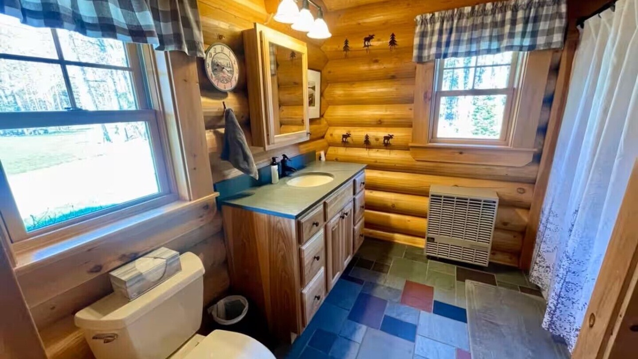Photo of Bathroom in Northeast Somerset