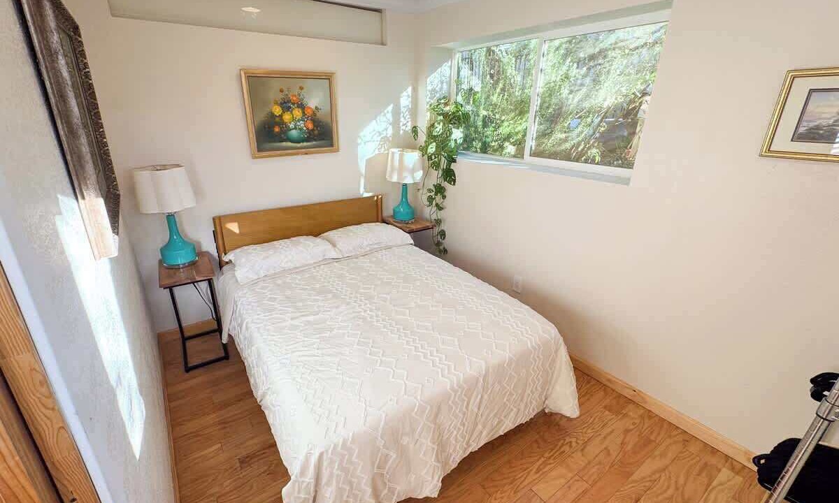 Photo of Bedroom in Fairview Park