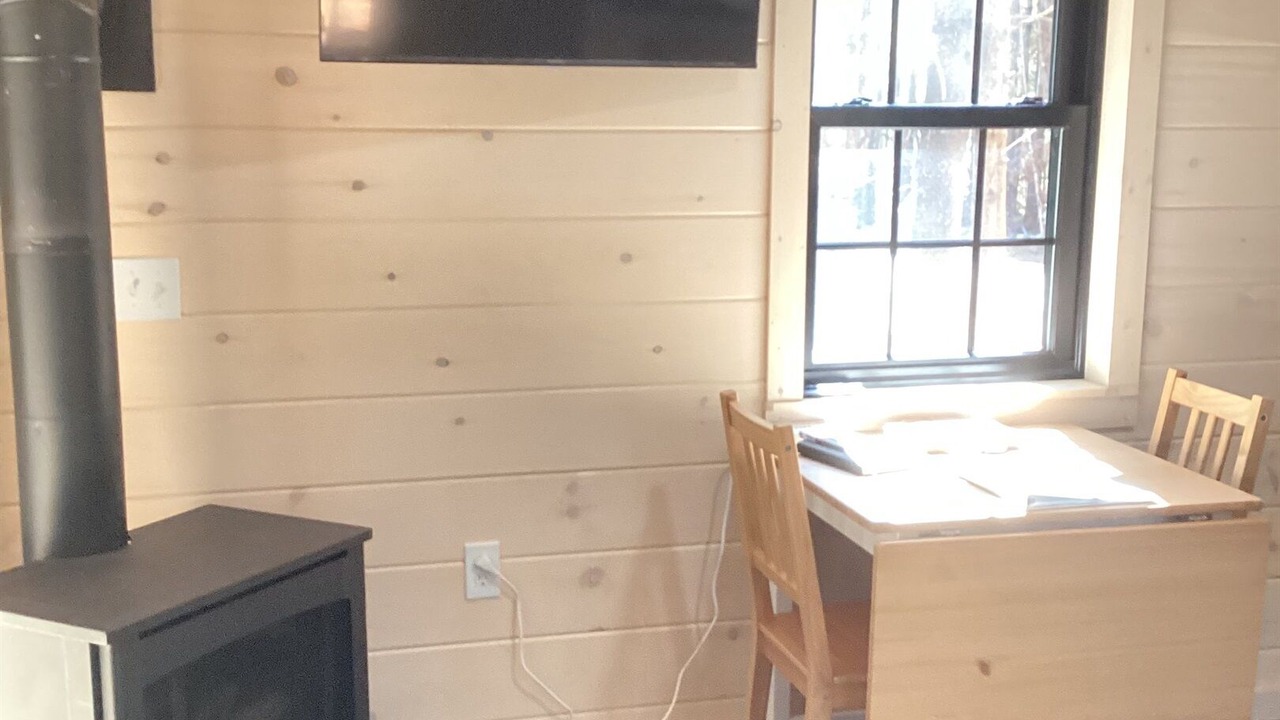Photo of Livingroom in Monson