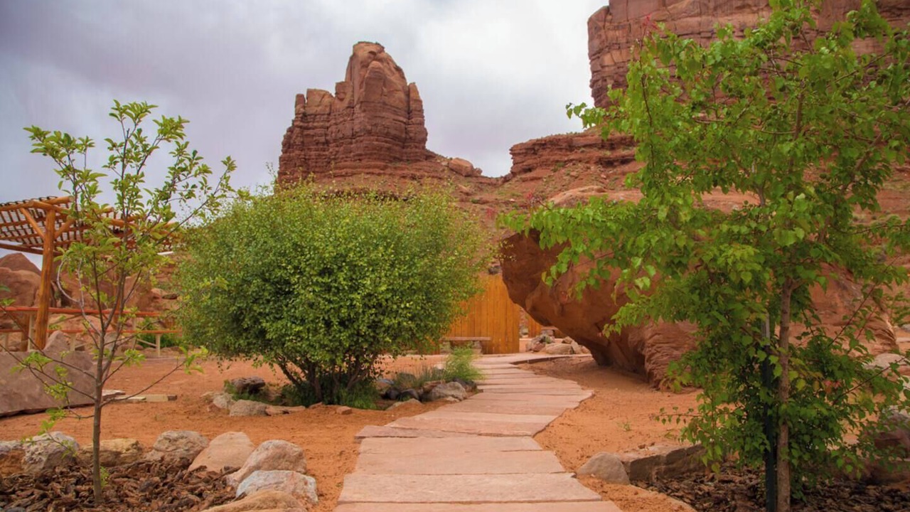 Photo of Others in Monument Valley