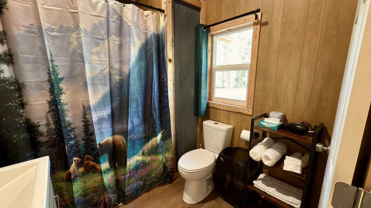 Photo of Bathroom in Tok
