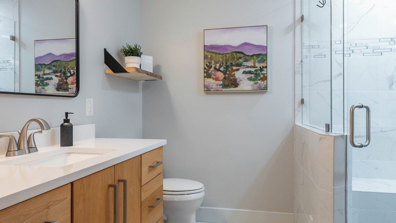 Photo of Bathroom in Nebo