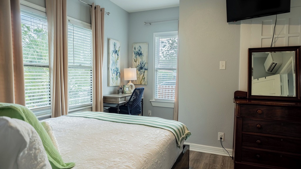 Photo of Bedroom in Government Hill