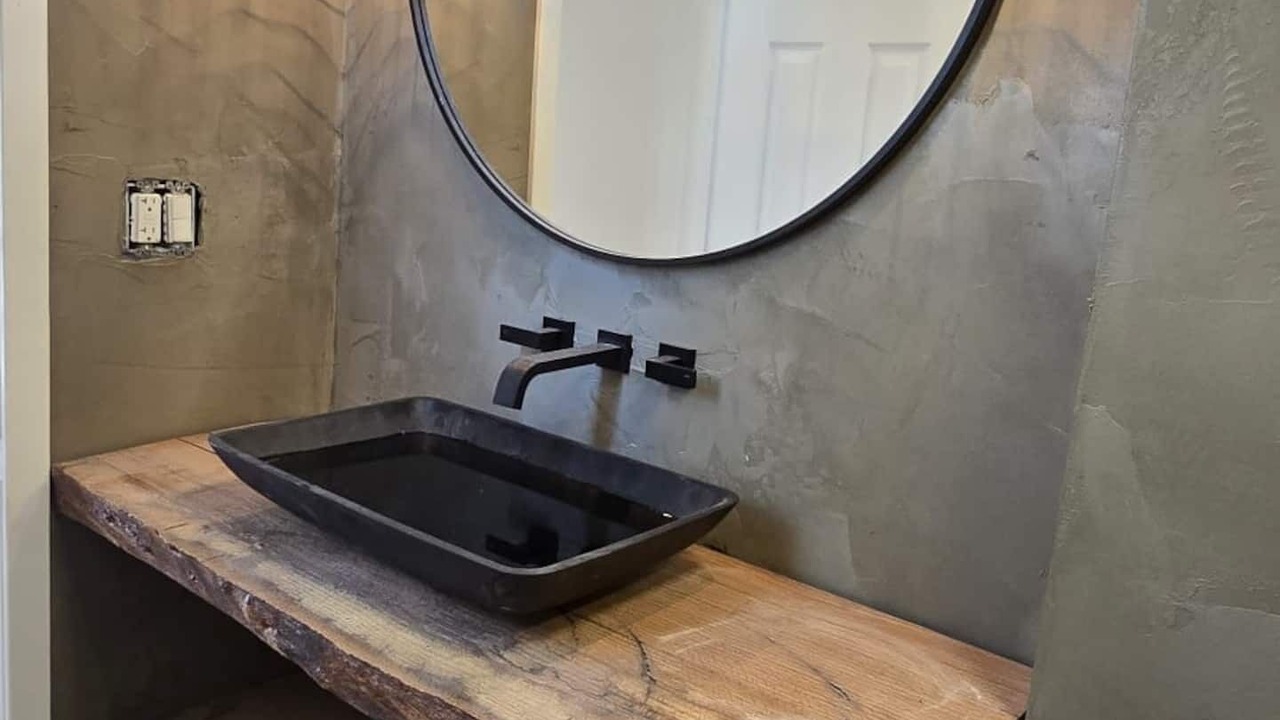 Photo of Bathroom in Franklin Park
