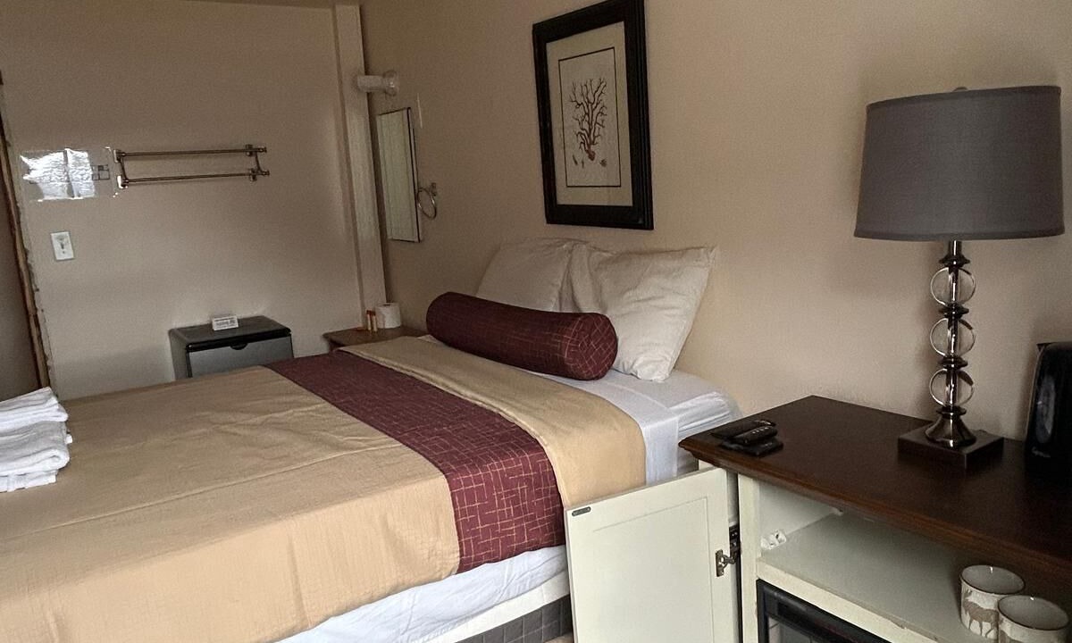 Photo of Bedroom in Seward