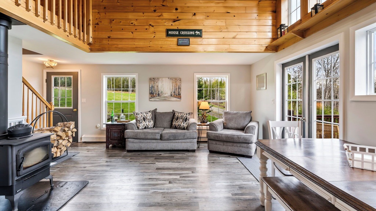 Photo of Livingroom in Rangeley