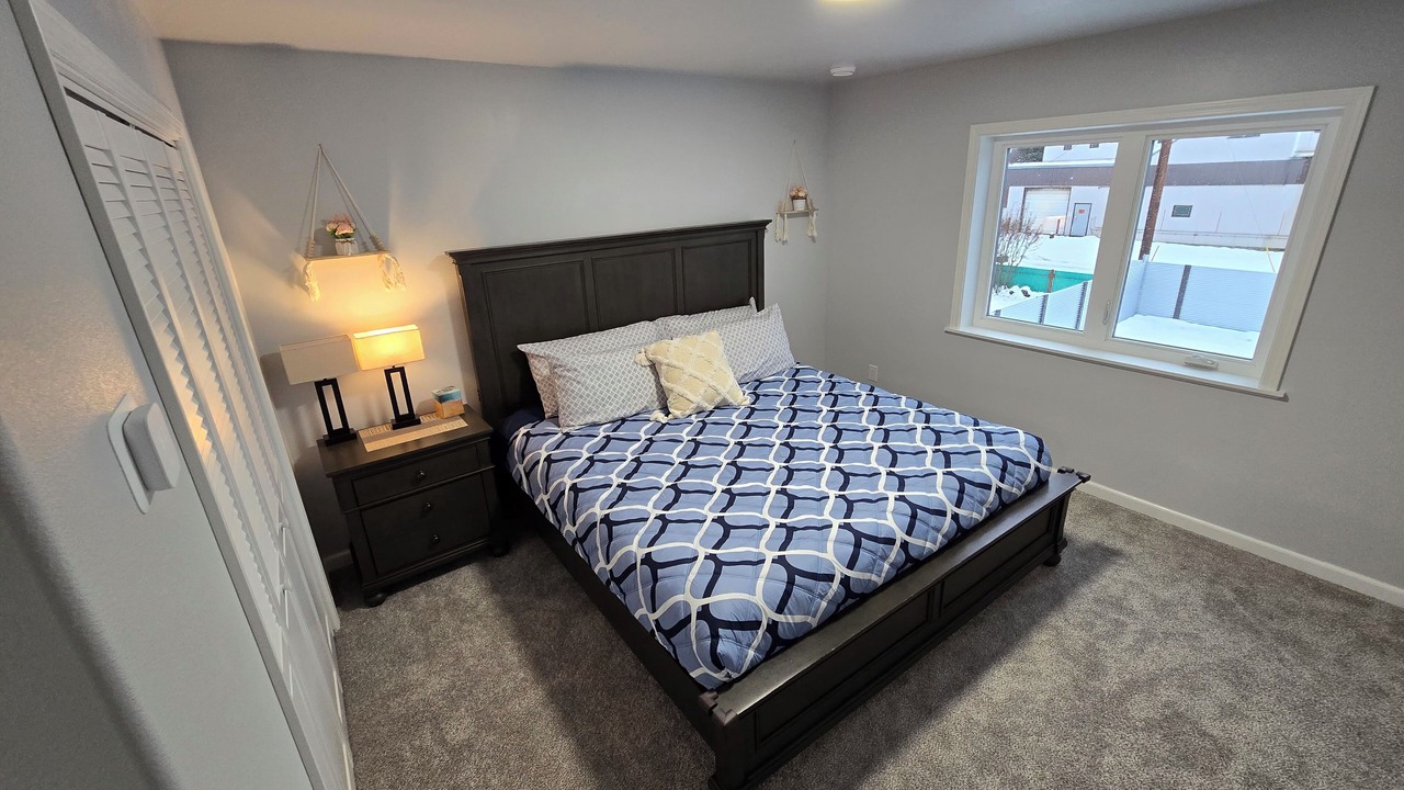 Photo of Bedroom in Fairbanks