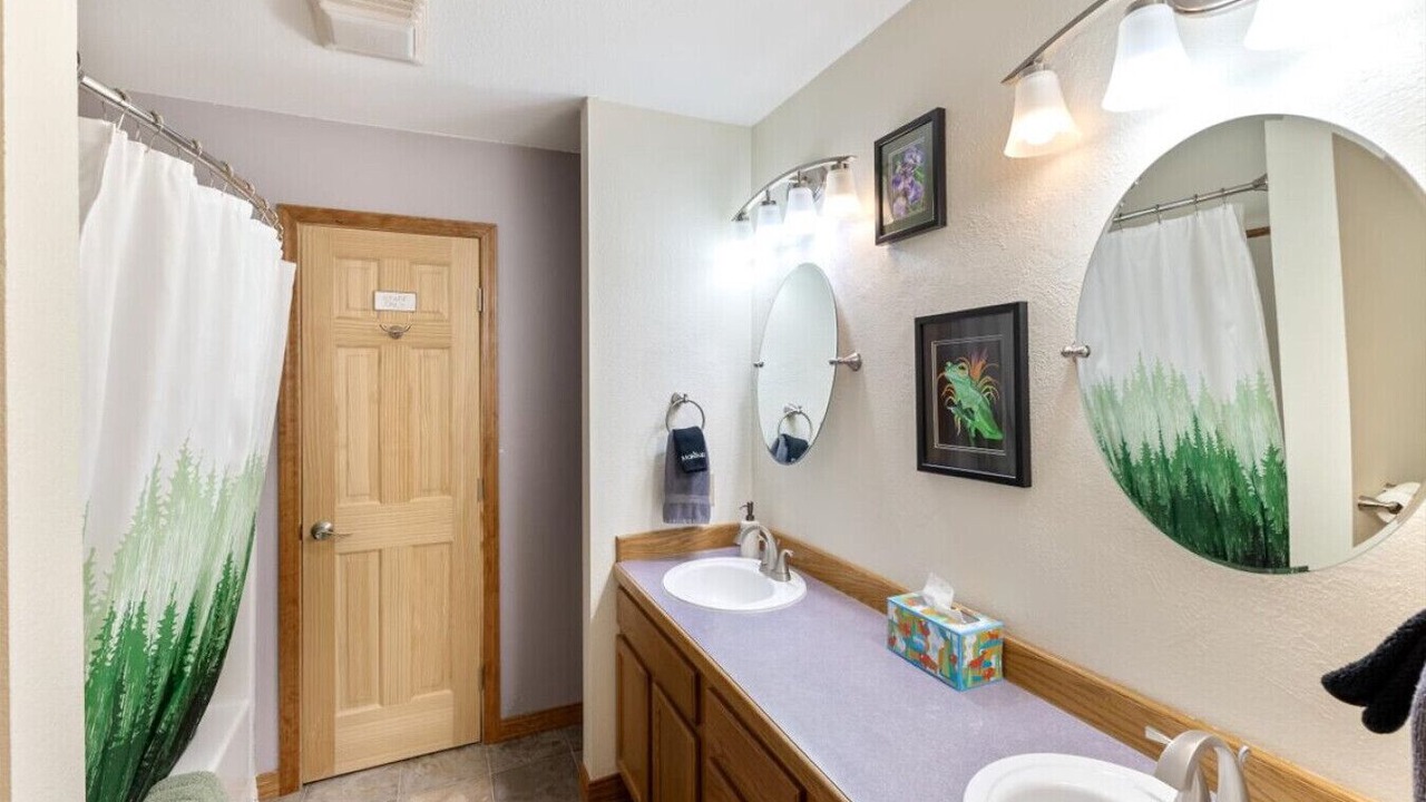 Photo of Bathroom in Questa Woods