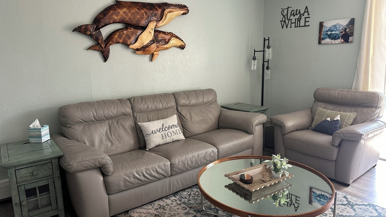 Photo of Livingroom in Old Seward - Oceanview