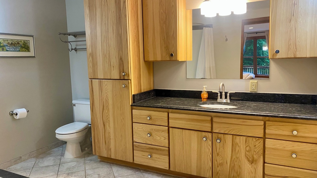 Photo of Bathroom in Ketchikan
