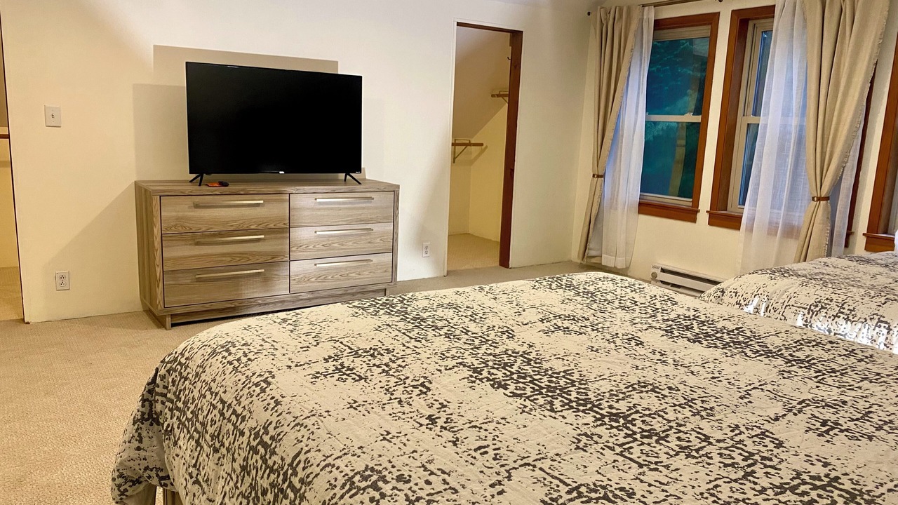 Photo of Bedroom in Ketchikan
