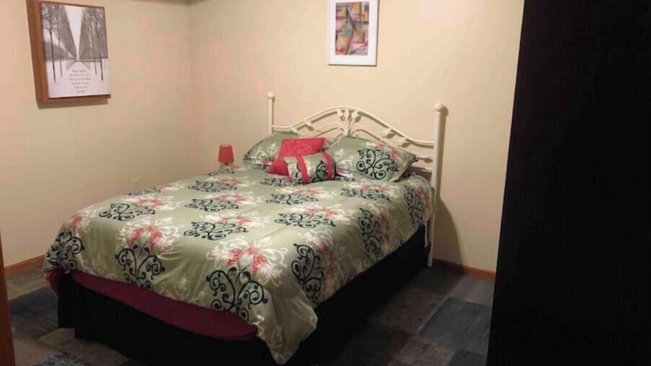 Photo of Bedroom in Grandville