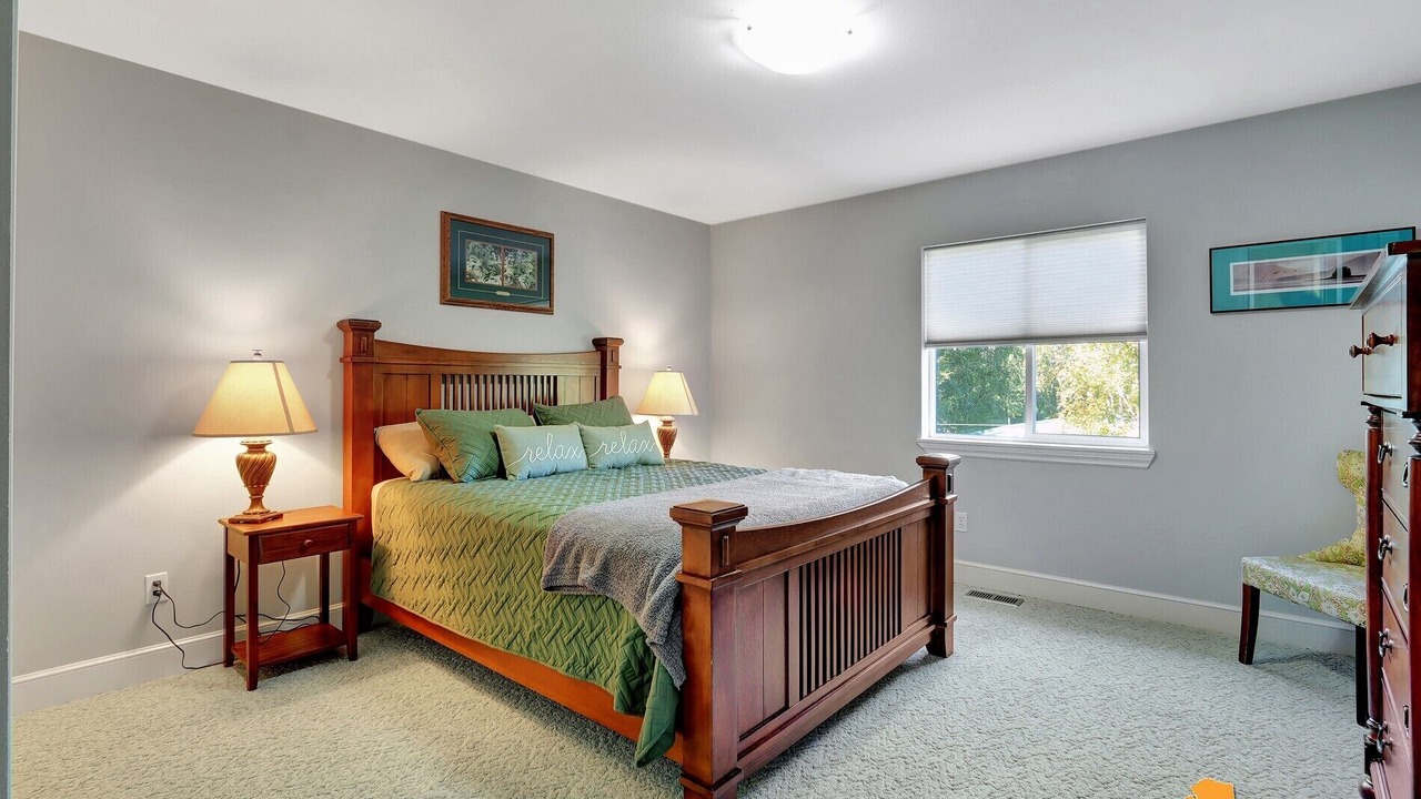 Photo of Bedroom in University Area