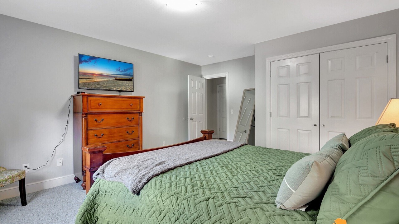 Photo of Bedroom in University Area