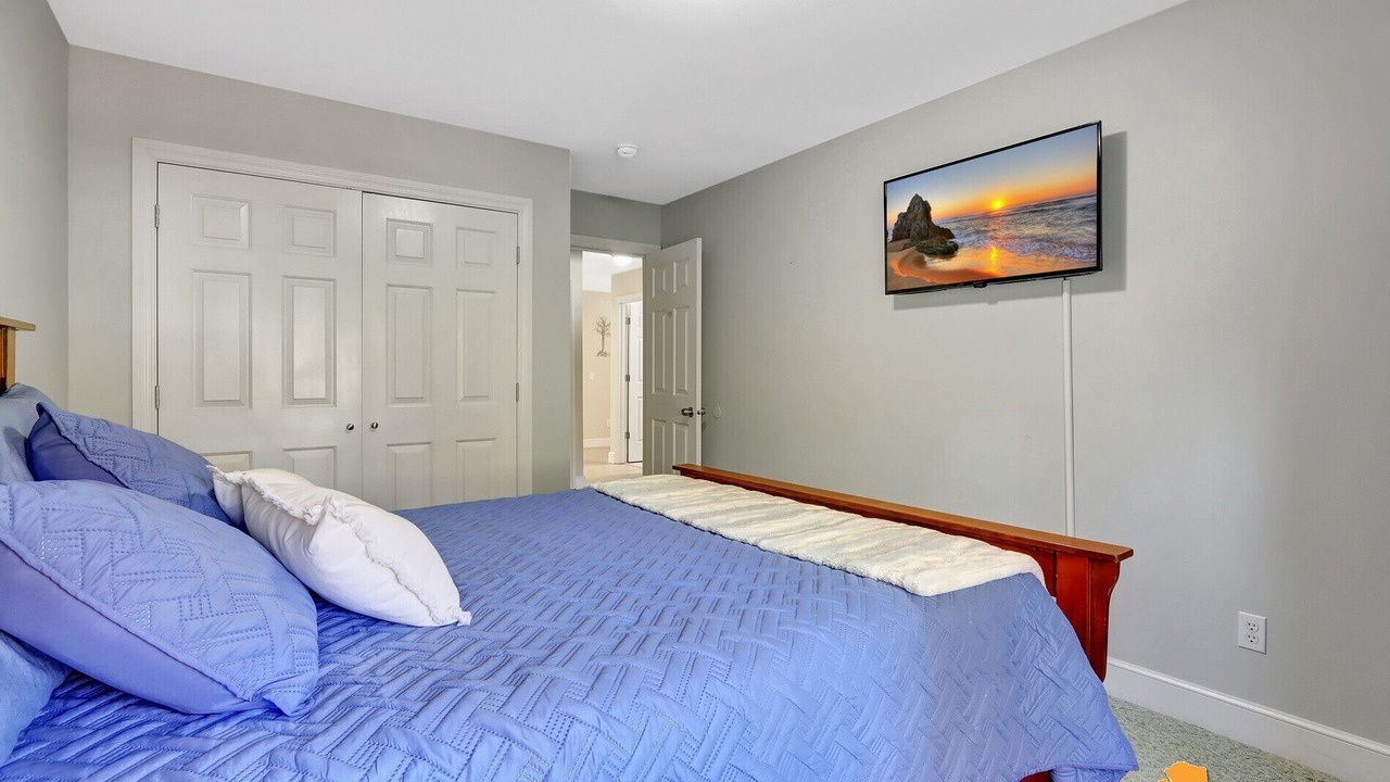 Photo of Bedroom in University Area