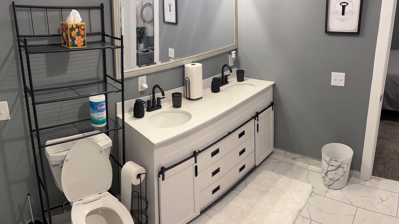 Photo of Bathroom in Franklin Park