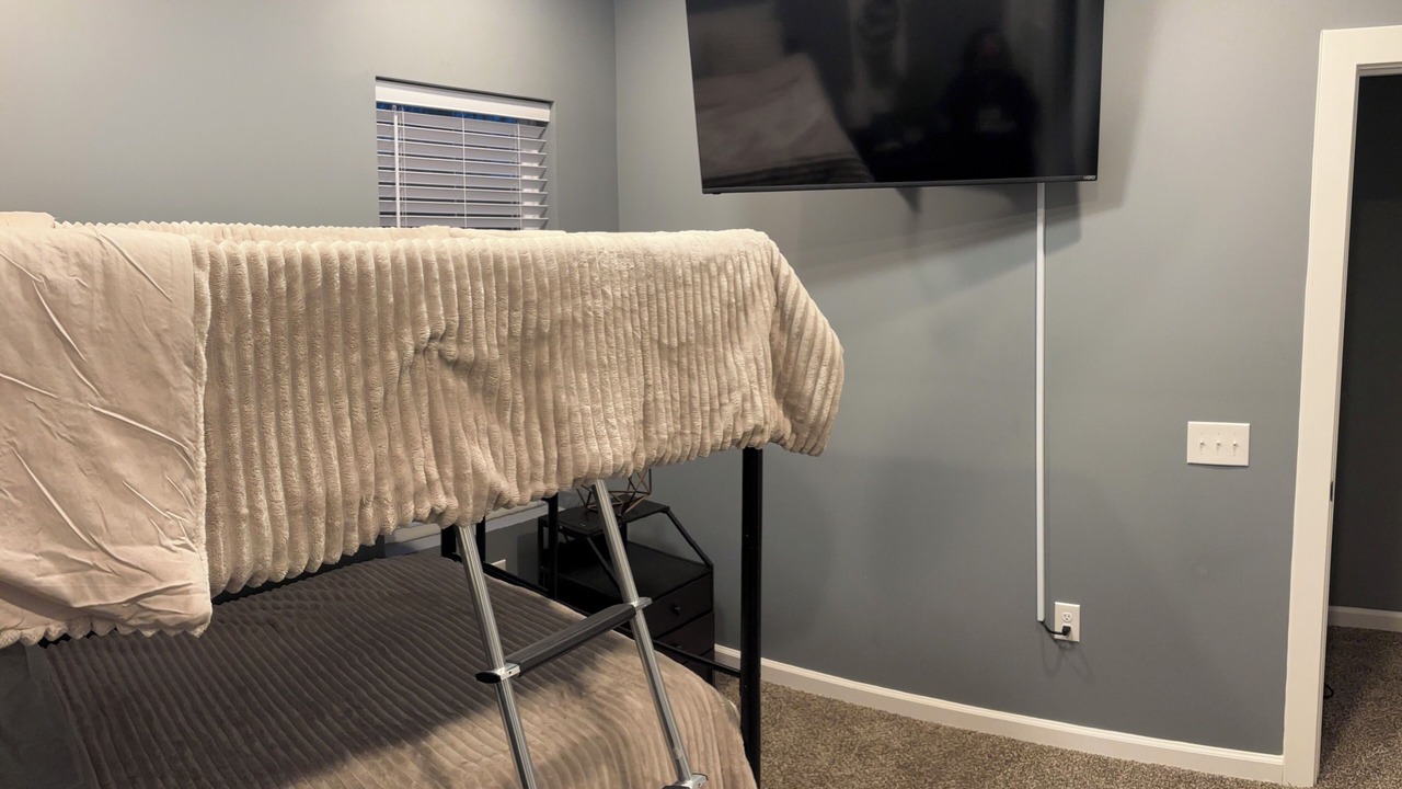 Photo of Bedroom in Franklin Park