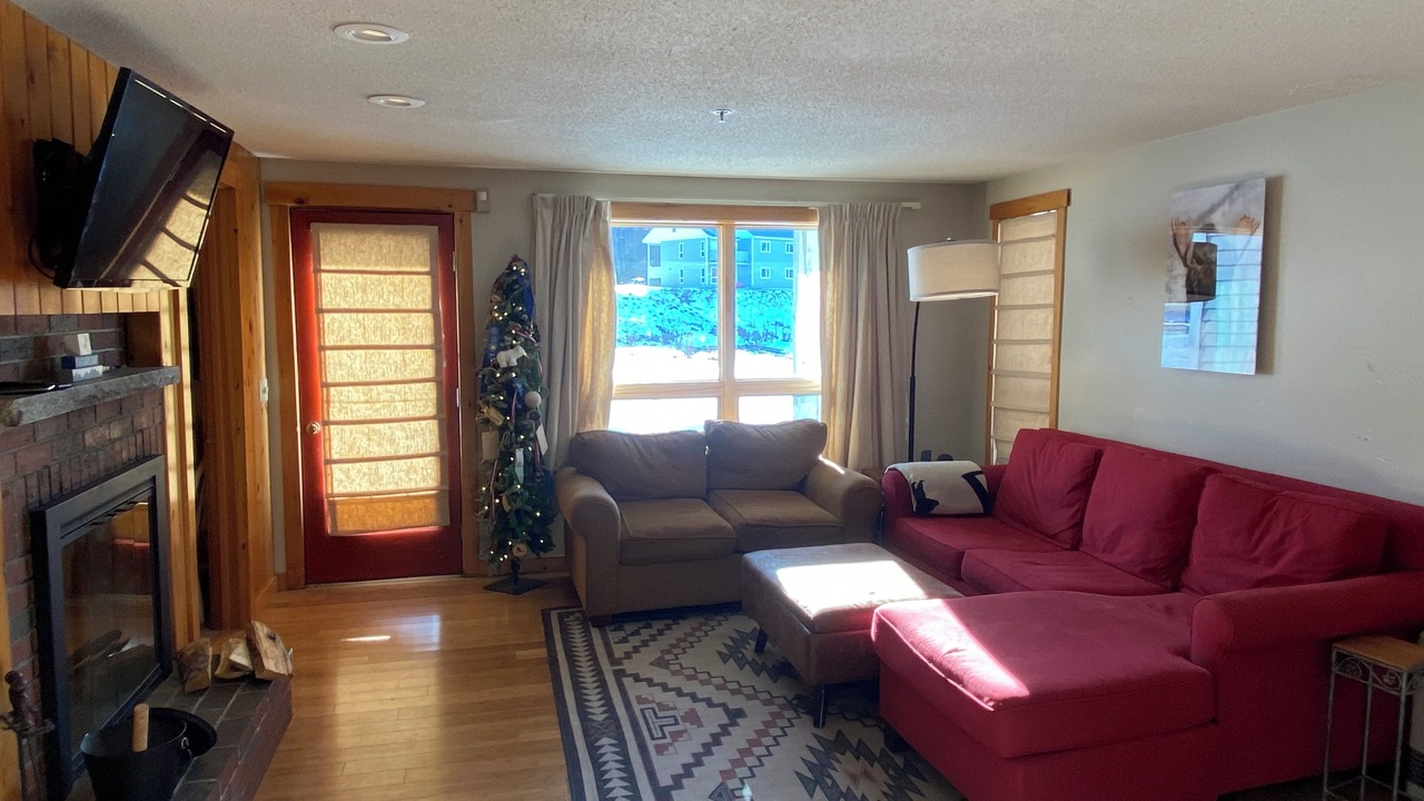 Photo of Livingroom in Carrabassett Valley