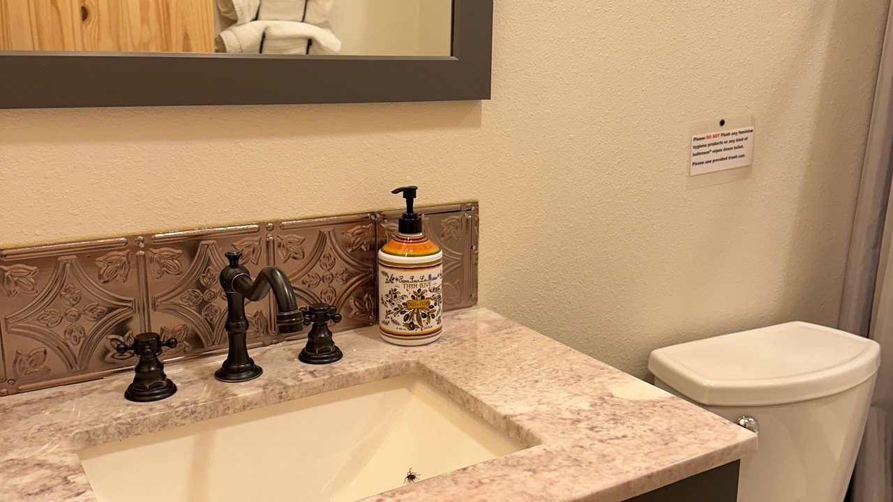 Photo of Bathroom in Chiniak
