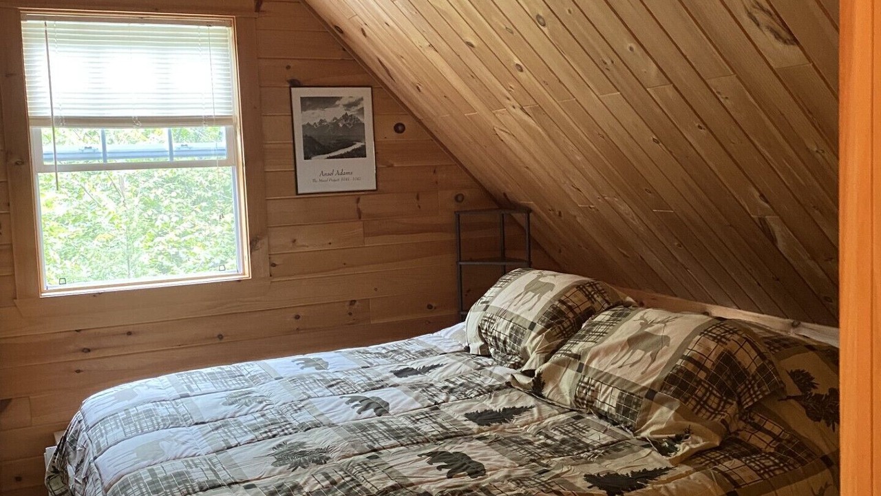 Photo of Bedroom in Skowhegan