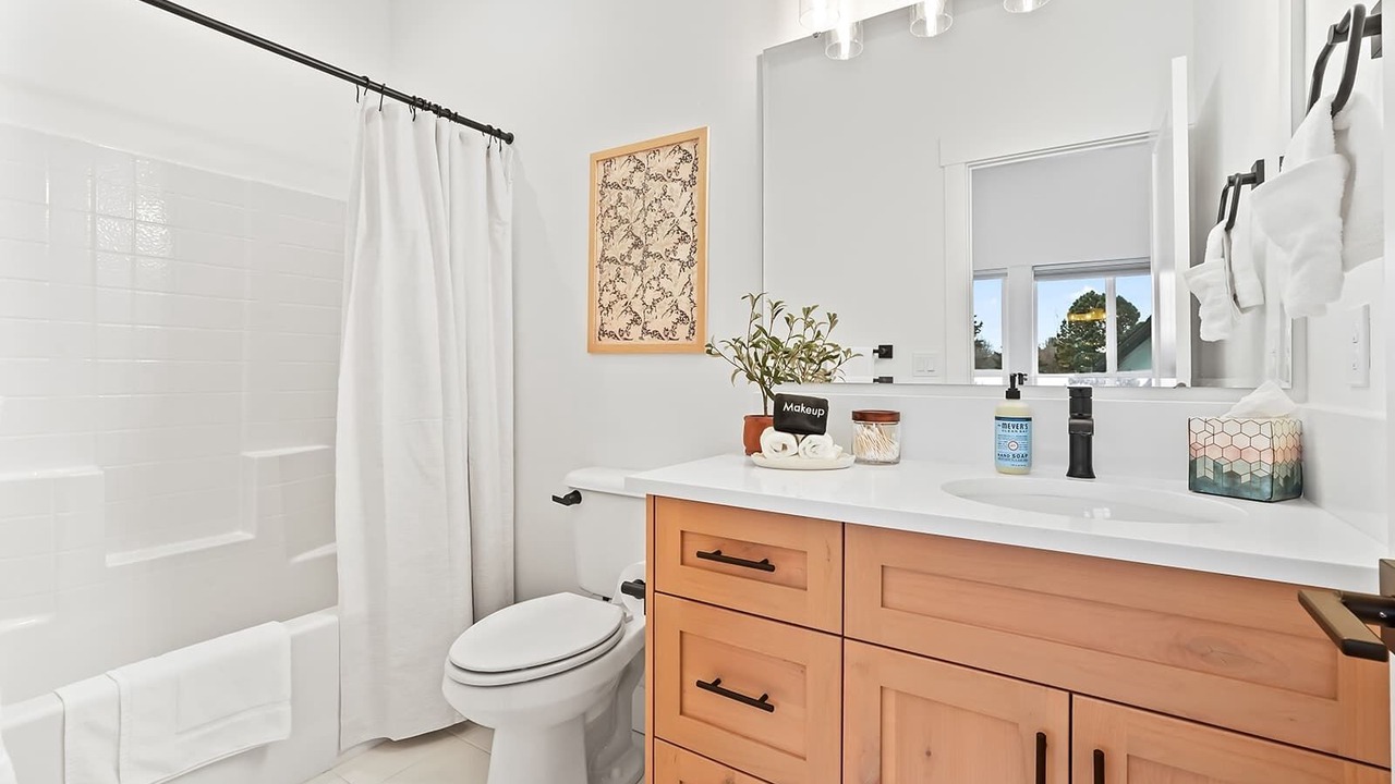 Photo of Bathroom in Southeast Boise