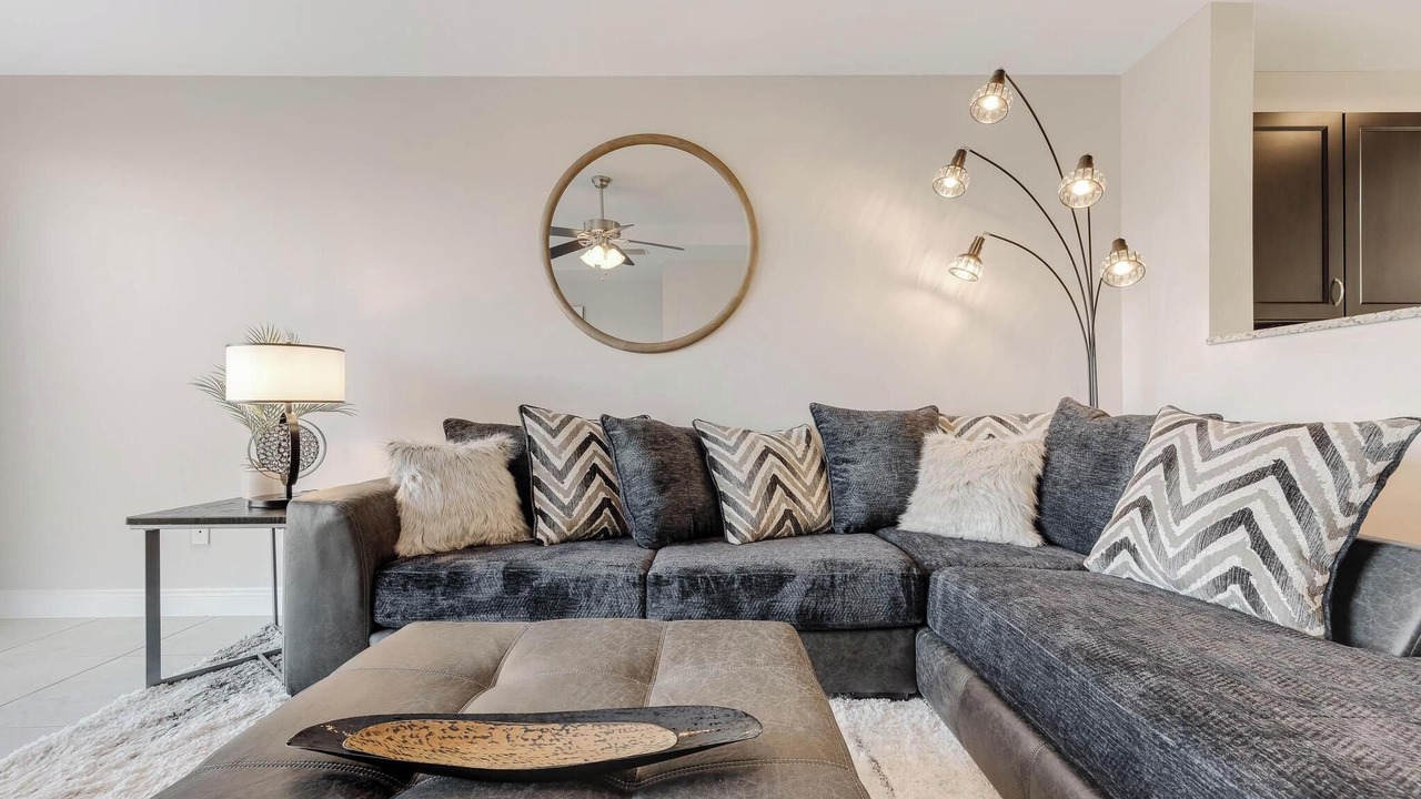 Photo of Livingroom in Eight Lakes