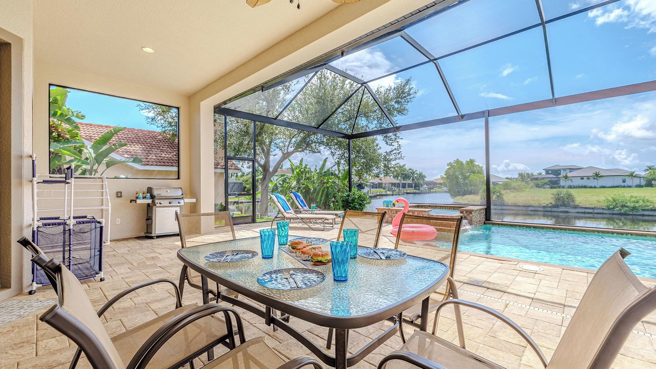 Photo of Outdoor in Pelican