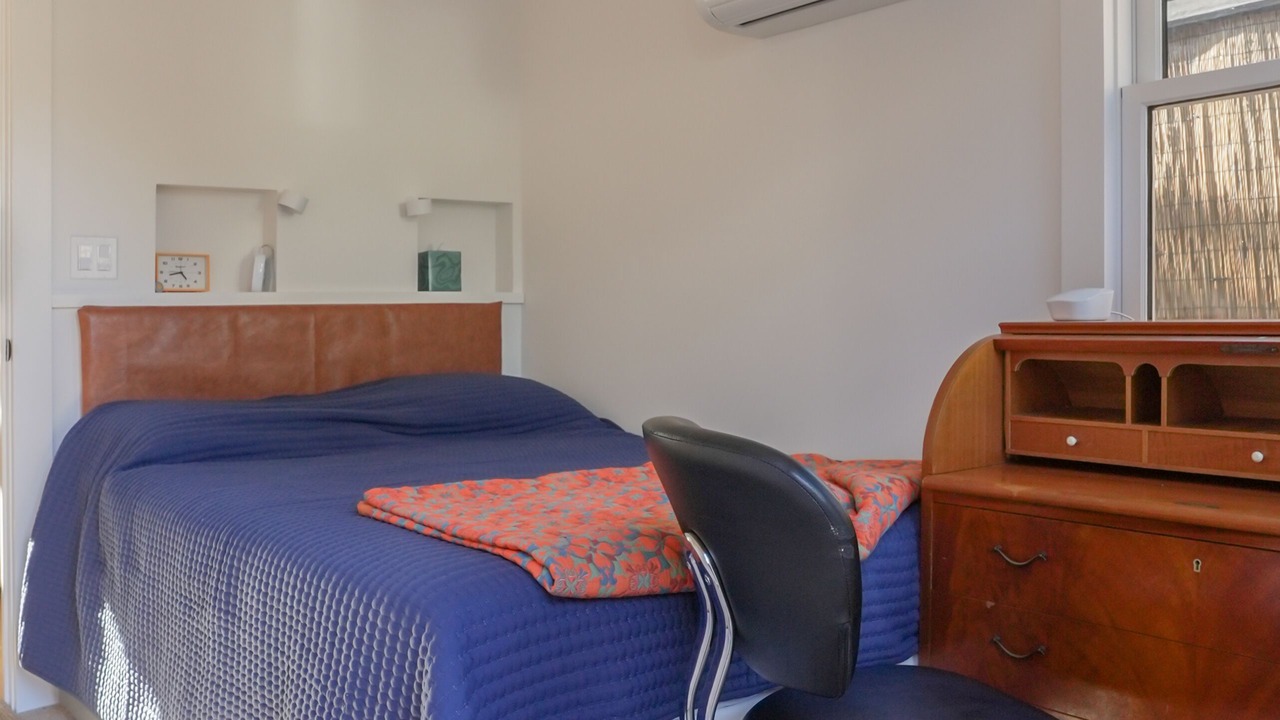 Photo of Bedroom in El Cerrito