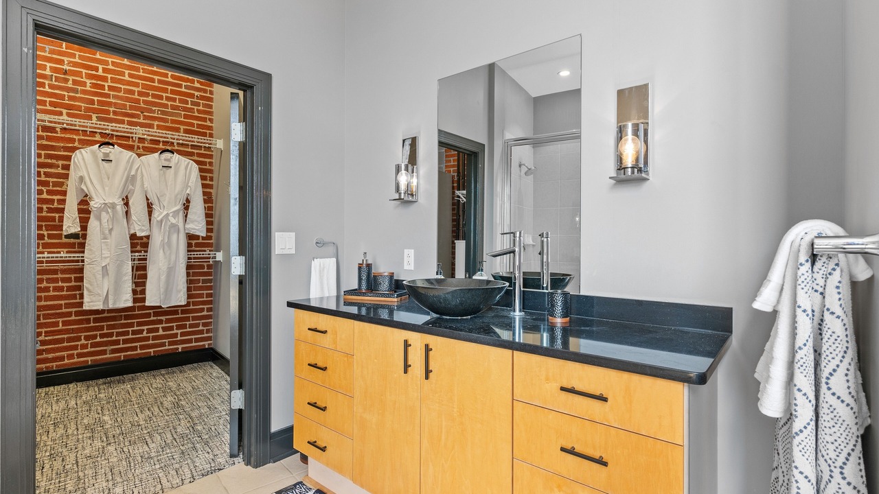Photo of Bathroom in Downtown West