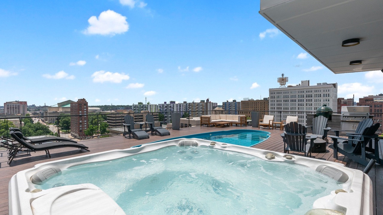 Photo of Patio Balcony in Downtown West