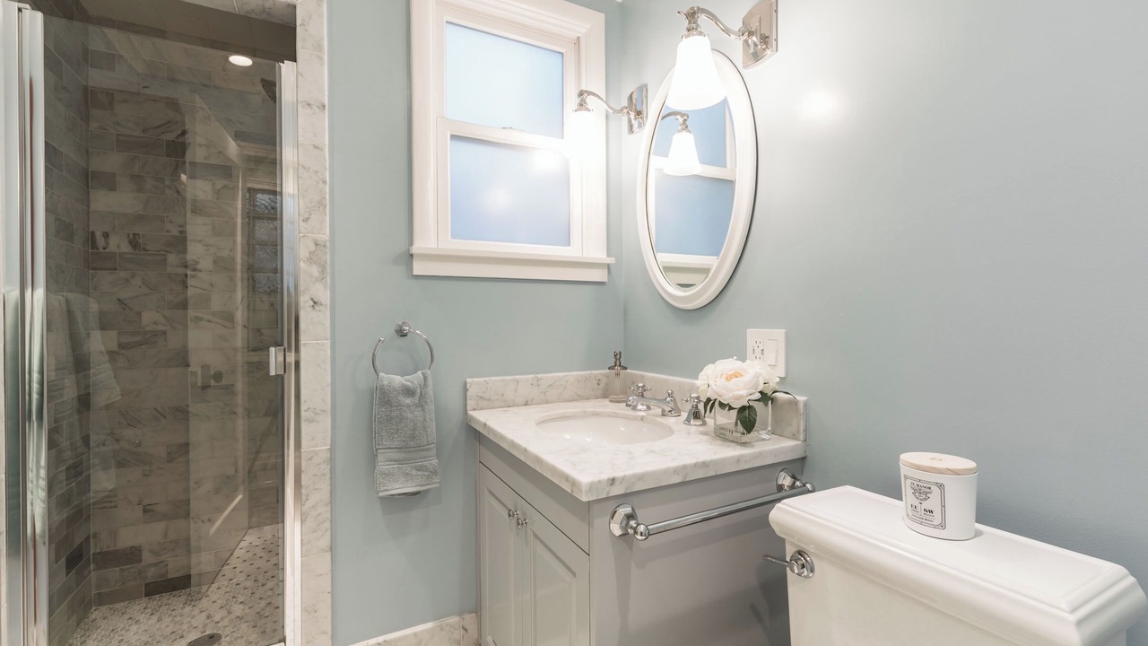 Photo of Bathroom in Pacific Heights