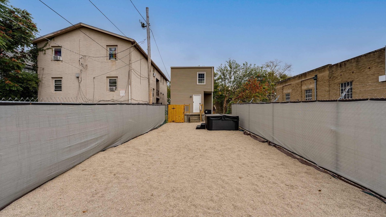 Photo of Outdoor in Weinland Park
