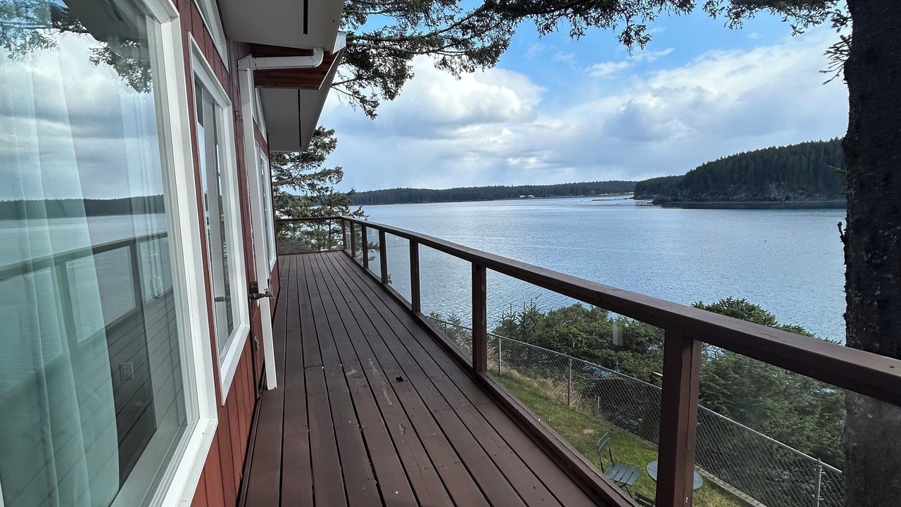 Photo of Patio Balcony in Kodiak