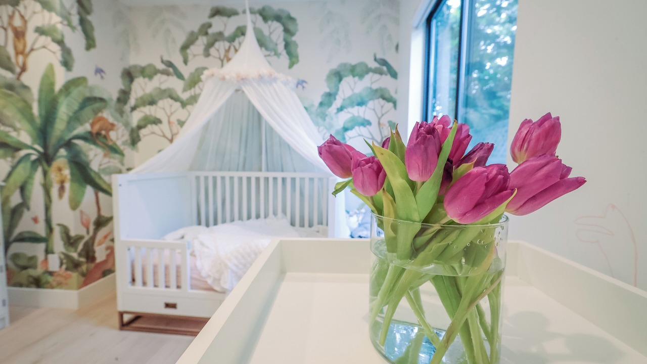 Photo of Bedroom in Suburban Park - Lorelei Manor - Flood Park Triangle
