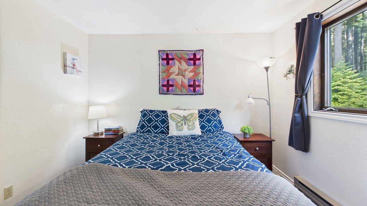 Photo of Bedroom in Mendenhall Valley