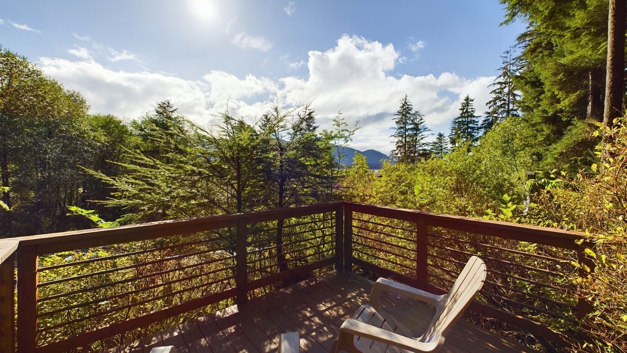 Photo of Outdoor in Mendenhall Valley