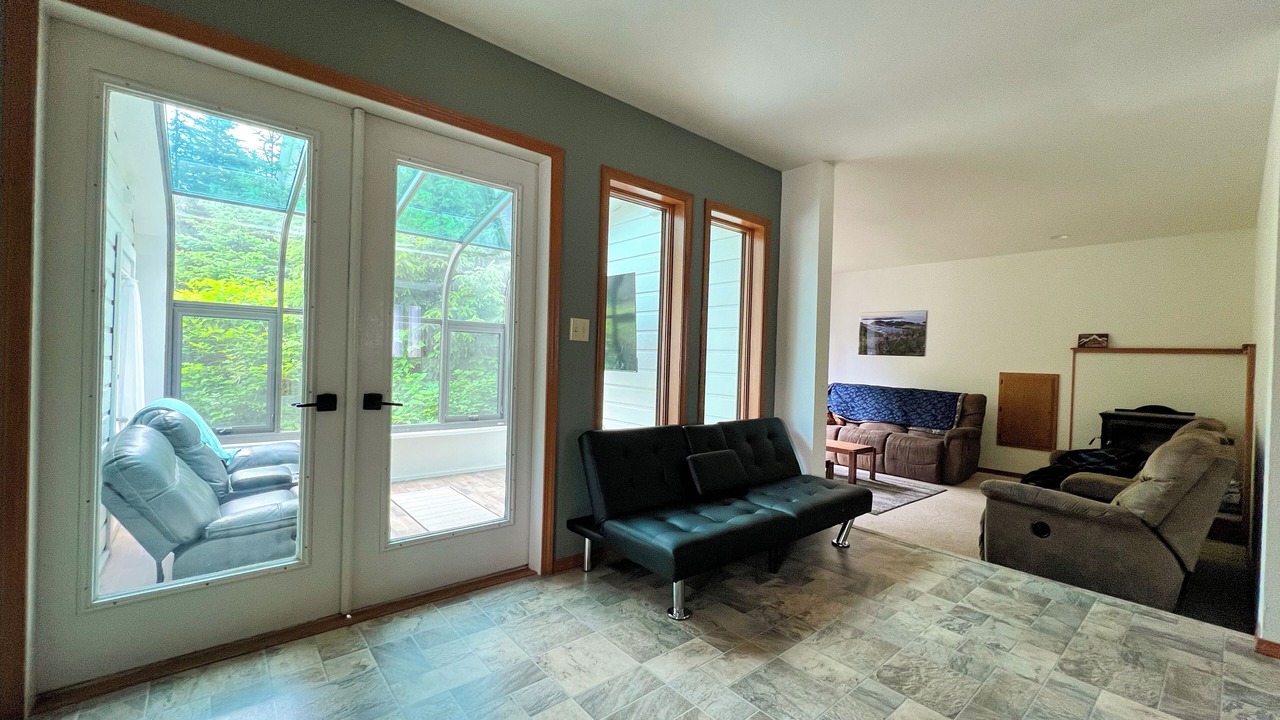 Photo of Livingroom in Kodiak