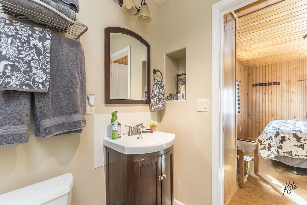 Photo of Bathroom in Salcha
