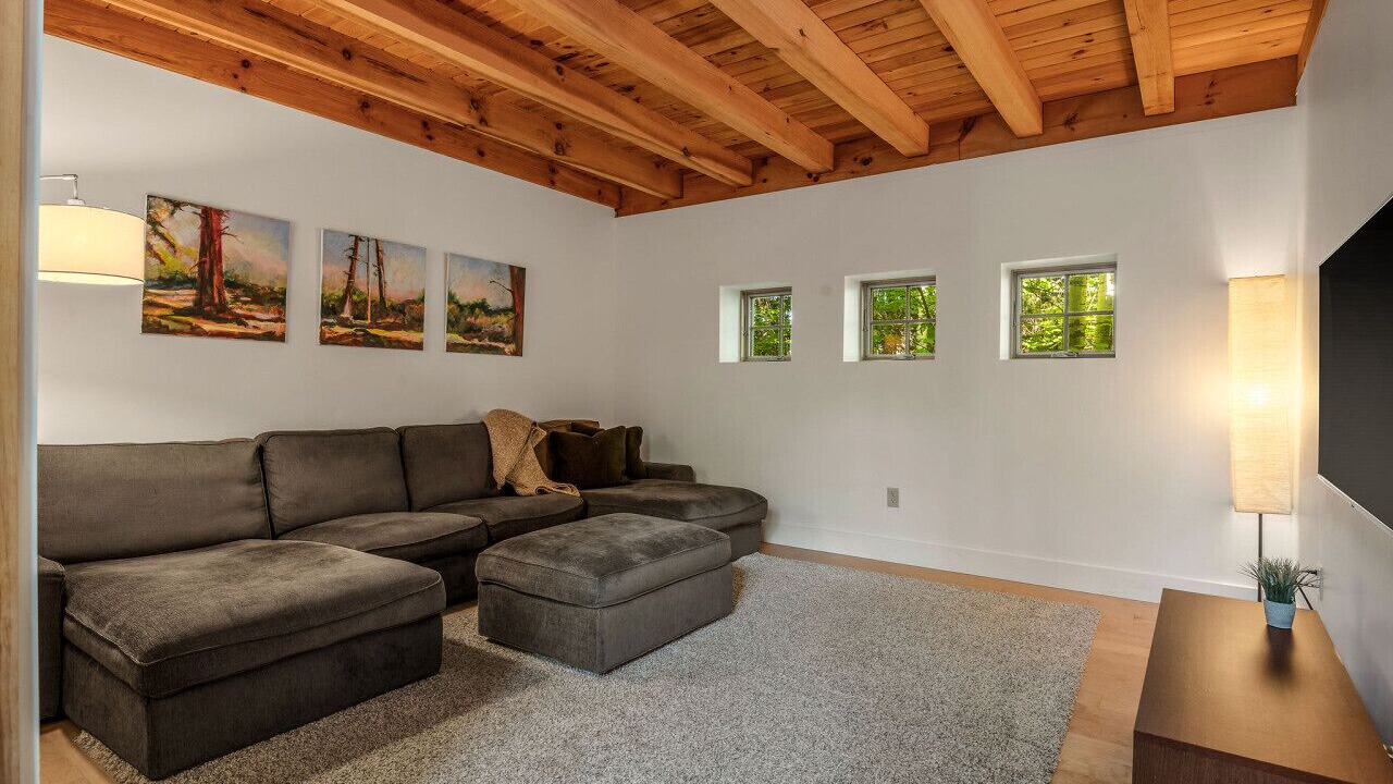 Photo of Livingroom in Carrabassett Valley