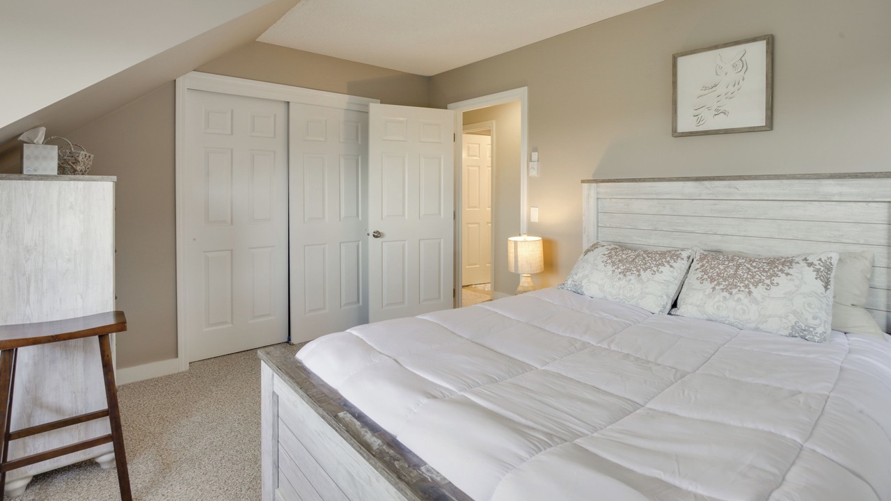Photo of Bedroom in Bethel