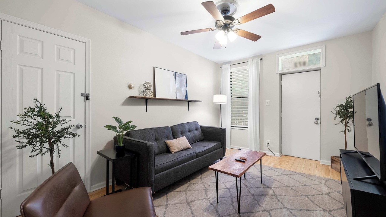 Photo of Bedroom in Short North