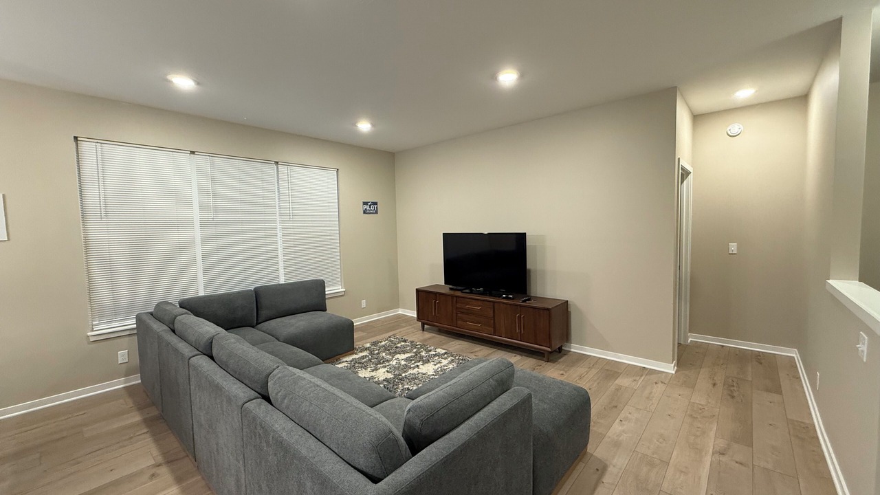 Photo of Bedroom in Kentwood