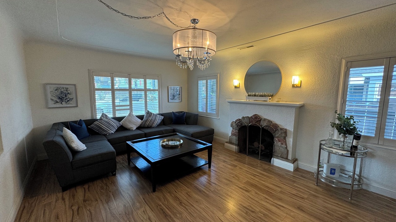 Photo of Livingroom in San Jose