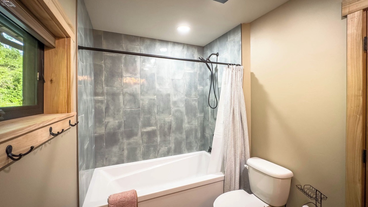 Photo of Bathroom in Palmer