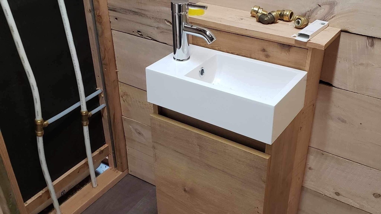 Photo of Bathroom in Larsen Bay