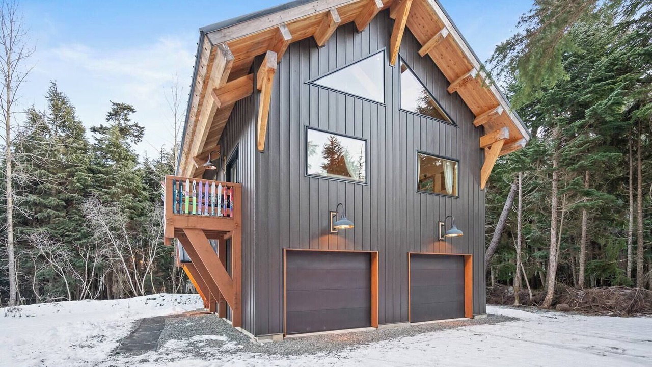 Photo of Others in Girdwood